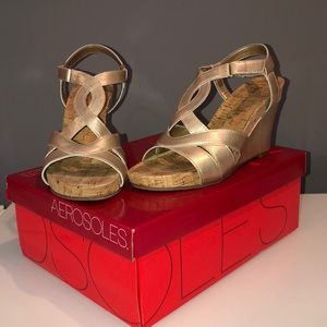 Aerosoles Gold Wedge Sandals
